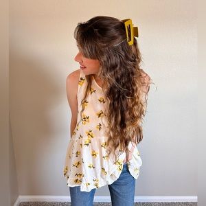 Cutest spring top!